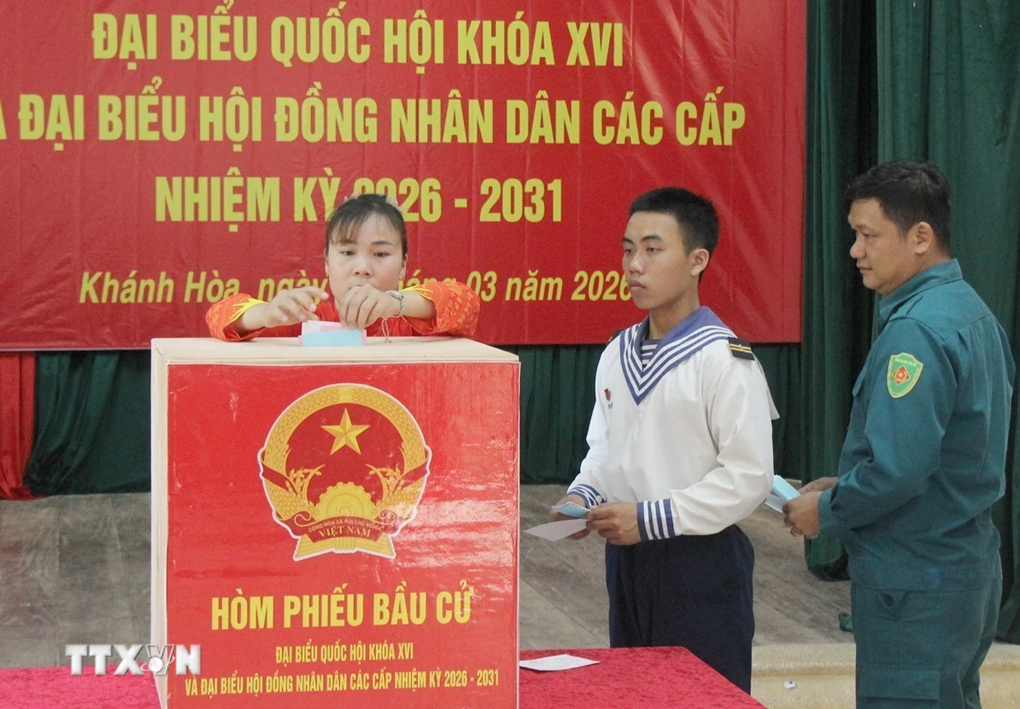 Cử Tri Tại Đặc Khu Trường Sa Hăng Hái Tham Gia Bầu Cử Sớm