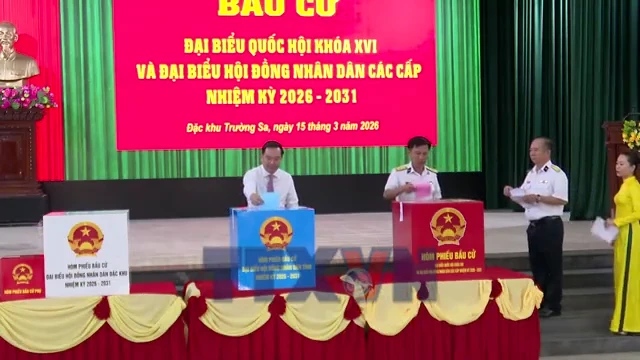 Khánh Hòa và Trường Sa đồng loạt bầu cử, cử tri gửi gắm niềm tin vào tương lai