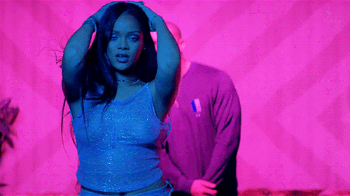 Điểm mặt những MV có phong cách thời trang đáng nhớ của năm 2016 ảnh 3