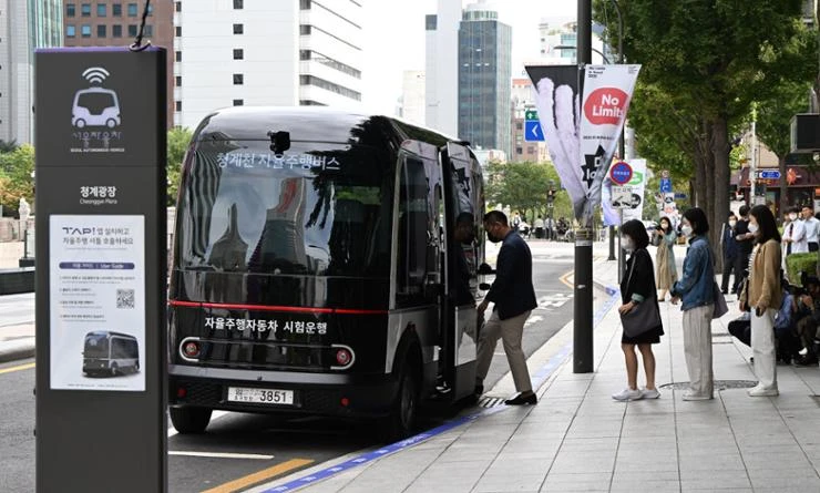 Hàn Quốc triển khai xe buýt tự hành hoàn toàn đầu tiên tại thủ đô Seoul