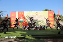 Tái hiện lễ hội Púng Hiếng của người Dao Tiền tại Lễ công nhận Di sản văn hóa phi vật thể quốc gia, ngày 15/11/2025. (Ảnh: PV/Vietnam+)