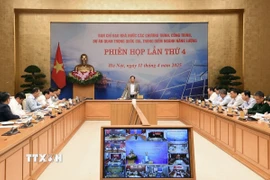 Phó Thủ tướng, Bộ trưởng Bộ Ngoại giao Bùi Thanh Sơn phát biểu tại phiên họp. (Ảnh: TTXVN phát)