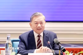 Tổng Bí thư Tô Lâm phát biểu tại Tọa đàm doanh nghiệp Việt Nam-Singapore. (Ảnh: Thống Nhất/TTXVN)