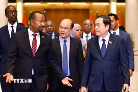 Chủ tịch Quốc hội Trần Thanh Mẫn hội kiến Thủ tướng Cộng hòa Dân chủ Liên bang Ethiopia Abiy Ahmed Ali. (Ảnh: Doãn Tấn/TTXVN)