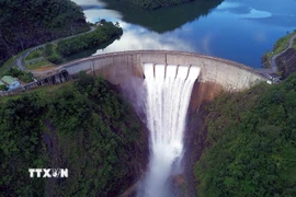 Đây là một trong những công trình được đánh giá khó thi công bậc nhất ở Việt Nam. (Ảnh: Quang Quyết/TTXVN)