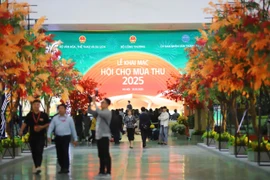 Tối nay 25/10, Hội chợ Mùa Thu lần thứ nhất năm 2025 sẽ chính thức khai mạc.