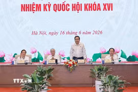 Chủ tịch Quốc hội Trần Thanh Mẫn chủ trì Hội nghị. (Ảnh: Doãn Tấn/TTXVN)