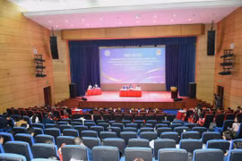 Quang cảnh hội nghị.