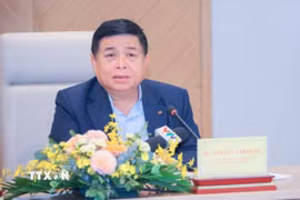 Phó Thủ tướng Nguyễn Chí Dũng phát biểu. (Ảnh: Hoàng Hiếu/TTXVN)