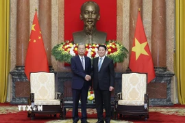 Chủ tịch nước Lương Cường tiếp Ủy viên trưởng Nhân đại toàn quốc Trung Quốc Triệu Lạc Tế. (Ảnh: Lâm Khánh/TTXVN)