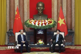 Chủ tịch nước Lương Cường tiếp Ủy viên trưởng Nhân đại toàn quốc Trung Quốc Triệu Lạc Tế. (Ảnh: Lâm Khánh/TTXVN)