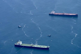 EU, Trung Quốc kiên định với kế hoạch cắt giảm khí thải hàng hải.