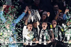 Newcastle United vô địch Cúp Liên đoàn Anh. (Nguồn: Reuters)