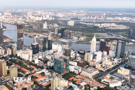 Trung tâm Thành phố Hồ Chí Minh và khu vực bán đảo Thủ Thiêm, nơi được đầu tư phát triển Trung tâm tài chính quốc tế tại Thành phố Hồ Chí Minh. (Ảnh: Hồng Đạt/TTXVN)