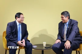 Thủ tướng Phạm Minh Chính gặp Tổng thống Palau, ông Surangel Samuel Whipps Jr.. (Ảnh: Dương Giang/TTXVN)