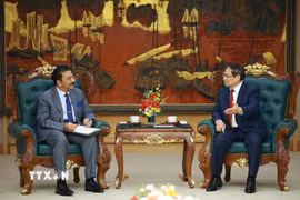 Thủ tướng Phạm Minh Chính tiếp ông Yousef Ashour Al-Sabbagh, Đại sứ Kuwait tại Việt Nam. (Ảnh: Dương Giang/TTXVN)