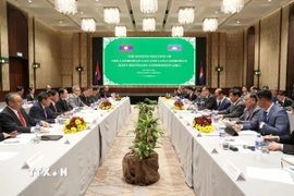 Hội nghị Ủy ban biên giới chung Lào-Campuchia lần thứ 8. (Ảnh: TTXVN phát)