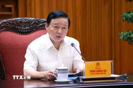 Phó Thủ tướng Trần Hồng Hà phát biểu chỉ đạo cuộc họp. (Ảnh: Văn Điệp/TTXVN)