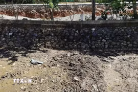 Quảng Trị khẩn trương xử lý hố sụt dài 50m trên tuyến đường liên xã
