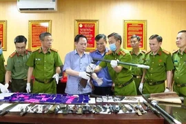 Tang vật thu giữ của vụ án. (Ảnh: TTXVN phát)