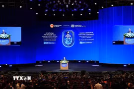 Tổng Thư ký Liên hợp quốc António Guterres phát biểu tại Phiên khai mạc cấp cao Lễ mở ký Công ước Hà Nội. (Ảnh: Tuấn Anh/TTXVN)