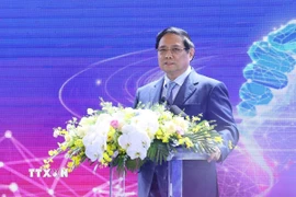 Thủ tướng Phạm Minh Chính phát biểu tại Phiên họp cấp cao Toàn cảnh Kinh tế tư nhân lần thứ nhất (ViPEL 2025). (Ảnh: Dương Giang/TTXVN)