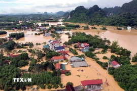 Ngập lụt lịch sử tại xã Vân Nham, tỉnh Lạng Sơn. (Ảnh: TTXVN phát)