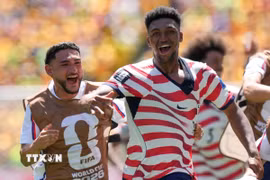 Tuyển Mỹ liệu có tiếp bước Canada và Mexico để ghi tên vào vòng 1/8 World Cup 2026? (Ảnh: THX/TTXVN)
