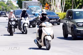 Từ ngày 20-25/6, khu vực Trung Bộ có nắng nóng gay gắt và đặc biệt gay gắt. (Ảnh: Tá Chuyên/TTXVN)