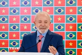 Tổng thống nước Cộng hòa Liên bang Brazil Luiz Inácio Lula da Silva phát biểu tại họp báo. (Ảnh: Việt Đức/TTXVN)