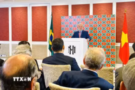 Tổng thống nước Cộng hòa Liên bang Brazil Luiz Inácio Lula da Silva phát biểu tại họp báo thông báo kết quả chuyến thăm. (Ảnh: Việt Đức/TTXVN)