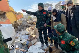 Đoàn cứu hộ cứu nạn của Quân đội Việt Nam tham gia hỗ trợ khắc phục hậu quả động đất tại tỉnh Hatay, Thổ Nhĩ Kỳ, ngày 15/2/2023. (Ảnh: Văn Hiếu/TTXVN phát)