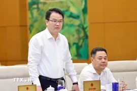 Thứ trưởng Bộ Tài chính Trần Quốc Phương phát biểu. (Ảnh: Doãn Tấn/TTXVN)