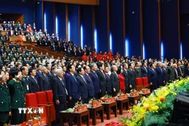 Tổng Bí thư Tô Lâm, Chủ tịch nước Lương Cường và Thủ tướng Phạm Minh Chính cùng các đại biểu tham dự Đại hội Thi đua yêu nước lần thứ XI. (Ảnh: Dương Giang/TTXVN)