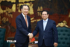 Thủ tướng Phạm Minh Chính tiếp ông Bakytzhan Sagintayev, Chủ tịch Hội đồng Ủy ban Kinh tế Á-Âu (EEK). (Ảnh: Dương Giang/TTXVN)