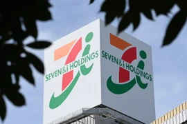 Cổ phiếu của Seven & i Holdings lao dốc. (Nguồn: nikkei)