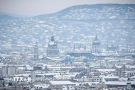 Băng tuyết gây ảnh hưởng ở châu Âu. (Ảnh: THX/TTXVN)