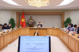 Phó Thủ tướng Trần Hồng Hà chủ trì cuộc họp. (Ảnh: Văn Điệp/TTXVN)