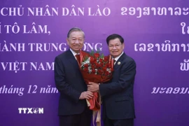 Toàn cảnh Tổng Bí thư Tô Lâm nhận Huân chương Vàng Quốc gia của nước CHDCND Lào