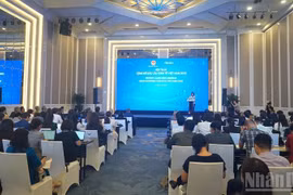 Quang cảnh lễ công bố báo cáo Báo cáo Kinh tế Việt Nam 2025. (Nguồn: Báo Nhân dân)