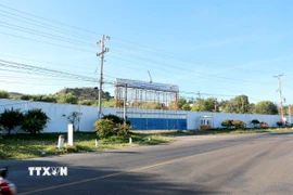 Dự án Khu biệt thự cao cấp và du lịch nghỉ dưỡng Đồi Hòn Rơm (phường Mũi Né, tỉnh Lâm Đồng) của Công ty cổ phần Thiên Hải xây dựng trên đồi Hòn Rơm phát hiện có nhiều sai phạm. (Ảnh: Nguyễn Thanh/TTXVN)
