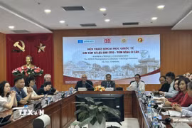 Hội thảo khoa học quốc tế với chủ đề "Sưu tập tư liệu ảnh EFEO - Tiềm năng Di sản." (Ảnh: Thanh Hương/TTXVN)