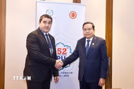 Chủ tịch Quốc hội Trần Thanh Mẫn gặp Chủ tịch Quốc hội Gruzia Shalva Papuashvili. (Ảnh: Doãn Tấn/TTXVN)
