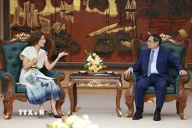 Thủ tướng Phạm Minh Chính tiếp bà Audrey Azoulay, Tổng Giám đốc UNESCO. (Ảnh: Dương Giang/TTXVN)