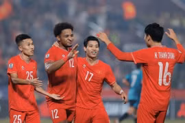 Cận cảnh Việt Nam đánh bại Singapore, thẳng tiến vào chung kết AFF Cup 2024
