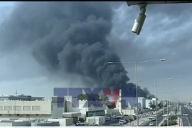 Iran tiến hành đợt tấn công tên lửa mới nhằm vào Israel và Mỹ