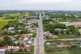 Quốc lộ 22 sẽ giảm tải giao thông khi cao tốc Thành phố Hồ Chí Minh-Mộc Bài đi vào hoạt động. (Ảnh: Giang Phương/TTXVN)
