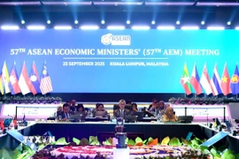 Quang cảnh Hội nghị AEM-57. (Ảnh: TTXVN phát)