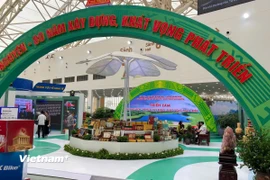 Thái Nguyên - 80 năm xây dựng, khát vọng phát triển chủ đề của tỉnh Thái Nguyên tham gia Triển lãm quốc gia về thành tựu kinh tế-xã hội tại Trung tâm Hội chợ triển lãm quốc gia.