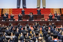 Nhà lãnh đạo Triều Tiên Kim Jong Un (thứ 4, trái) tại kỳ họp thứ nhất của Quốc hội tại Bình Nhưỡng, ngày 22/3/2026. (Ảnh: Yonhap/TTXVN)